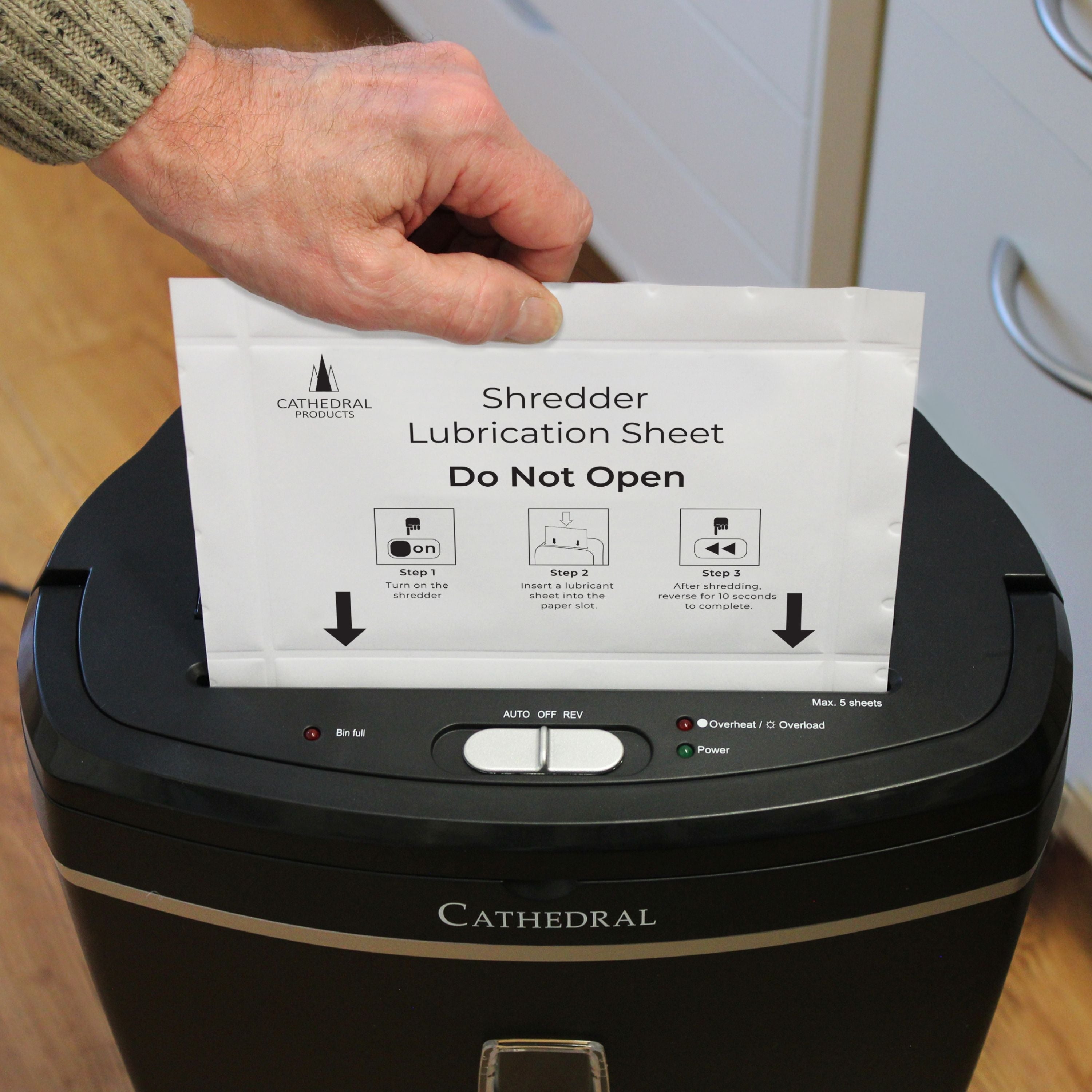 Pack of 12 Shredder Lubrication Sheets